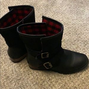 Sorel moto boots
